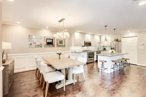 309 Redwing Drive Deerfield IL 60015