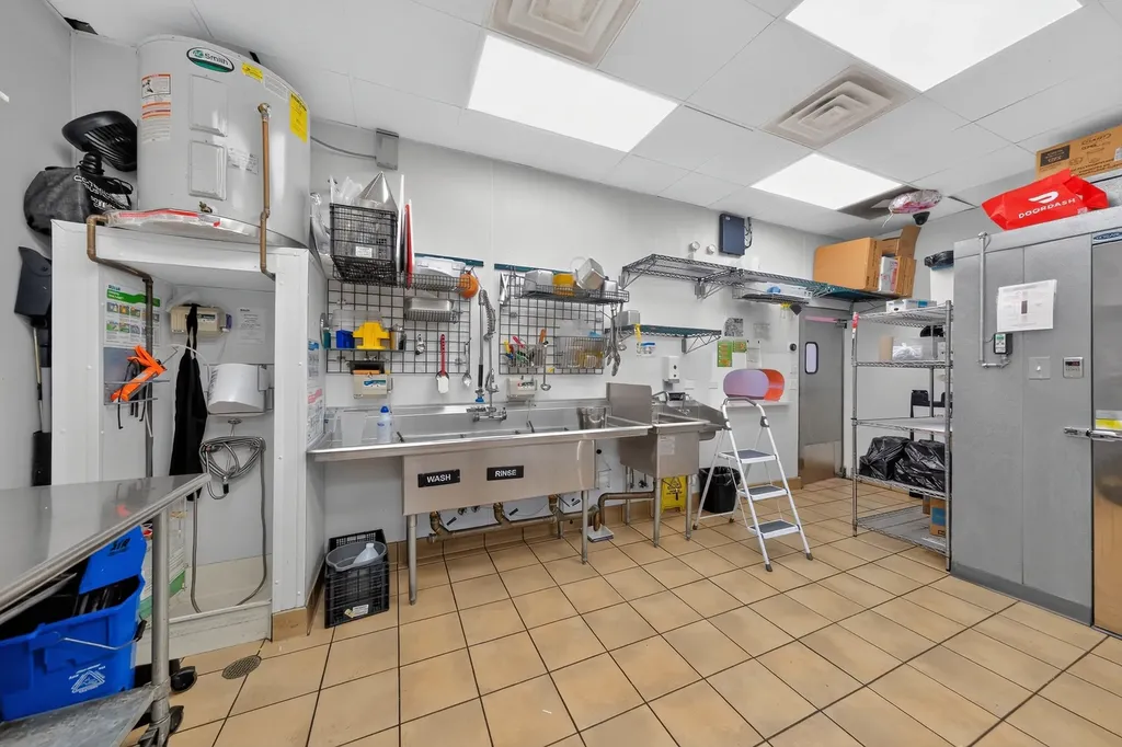 5959 West Diversey Avenue Chicago IL 60639