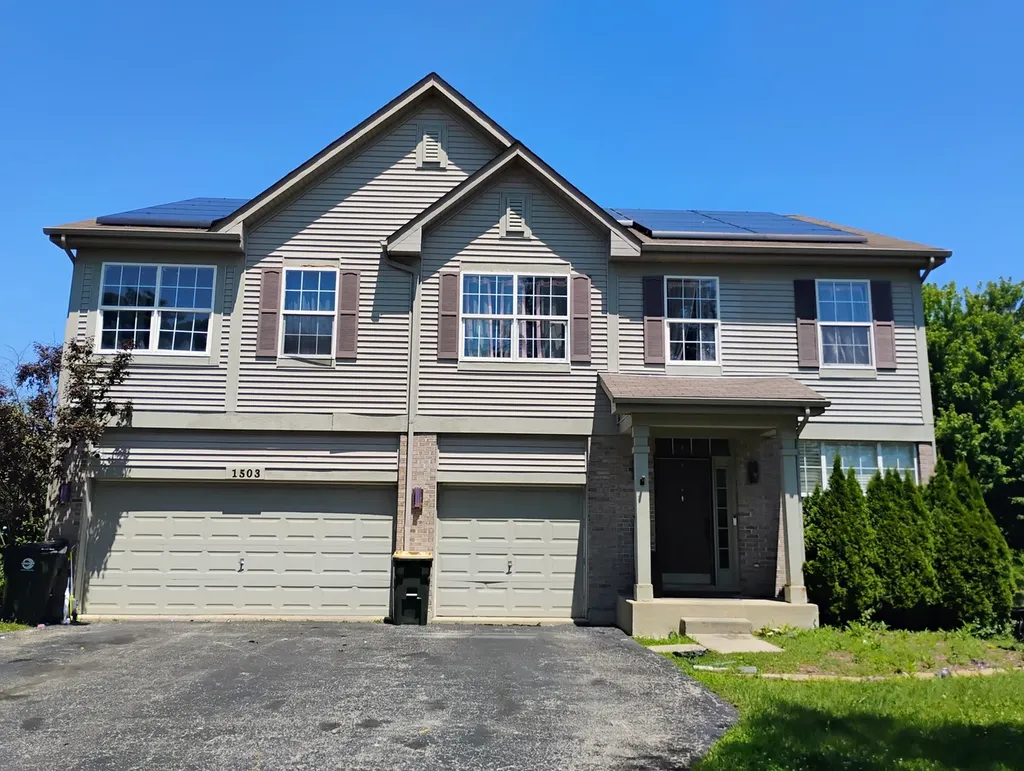 1503 South Elizabeth Lane Round Lake IL 60073