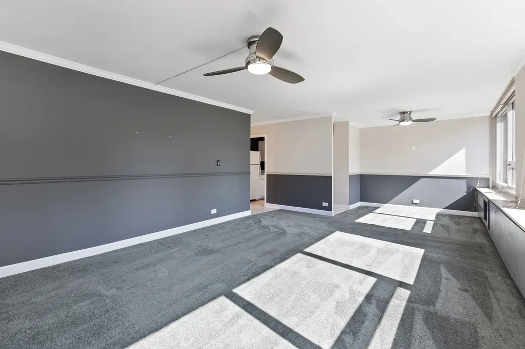 88 West Schiller Street Chicago IL 60610