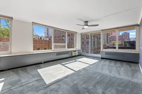 88 West Schiller Street Chicago IL 60610