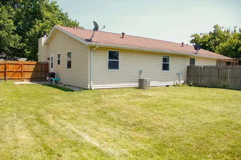1260 Deerpath Drive Morris IL 60450