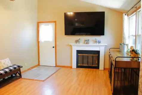 1260 Deerpath Drive Morris IL 60450