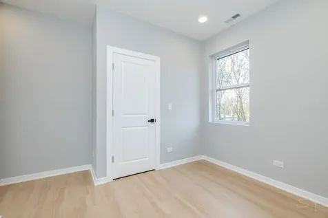 3119 West Flournoy Street Chicago IL 60612
