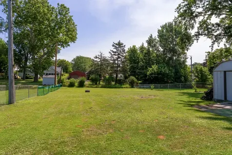 425 South Clarendon Avenue Addison IL 60101