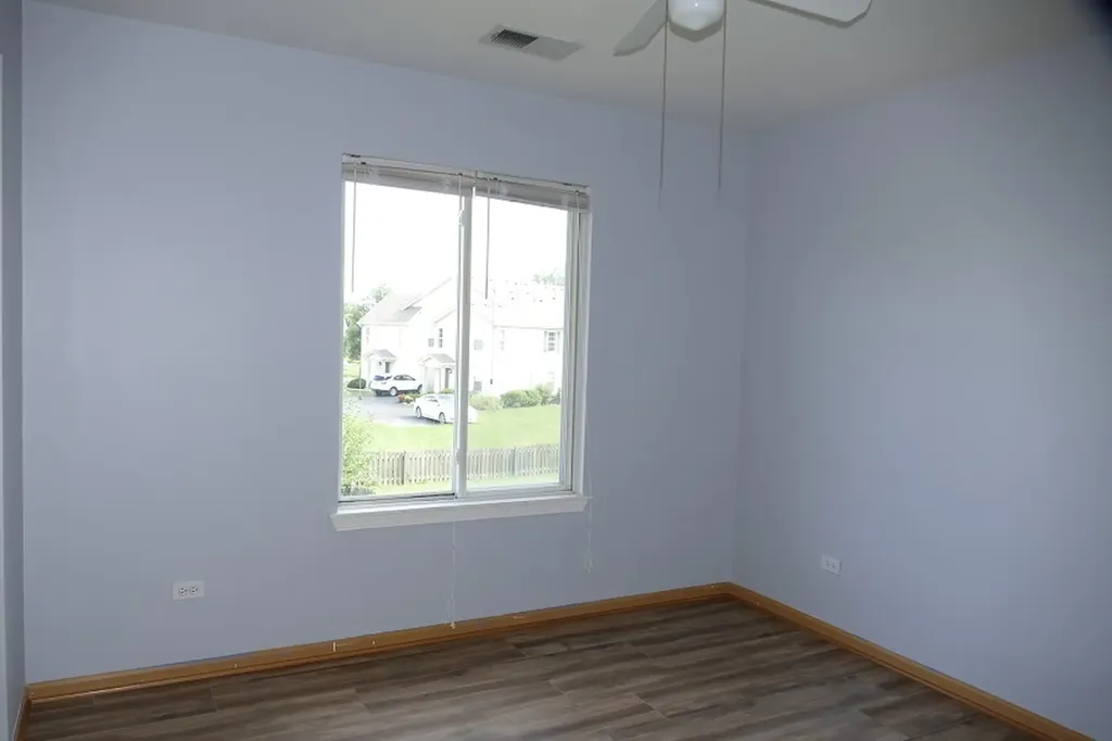 2551 Smithfield Lane Aurora IL 60504