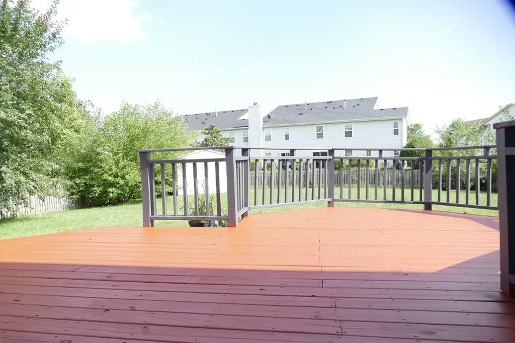 2551 Smithfield Lane Aurora IL 60504