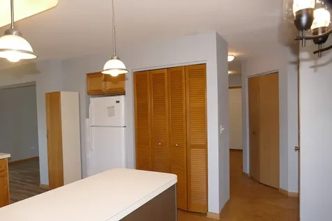2551 Smithfield Lane Aurora IL 60504