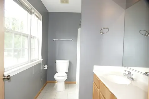 2551 Smithfield Lane Aurora IL 60504