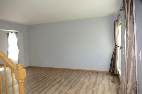 2551 Smithfield Lane Aurora IL 60504