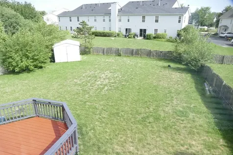 2551 Smithfield Lane Aurora IL 60504