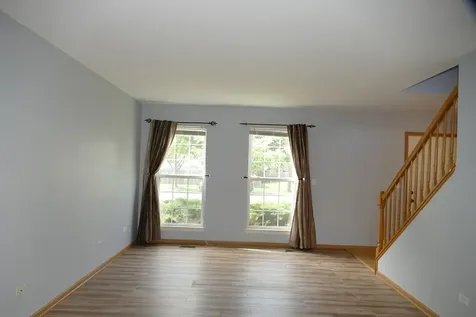 2551 Smithfield Lane Aurora IL 60504