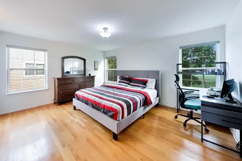 1819 Krowka Drive Des Plaines IL 60018