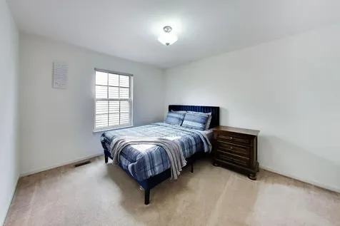 1819 Krowka Drive Des Plaines IL 60018