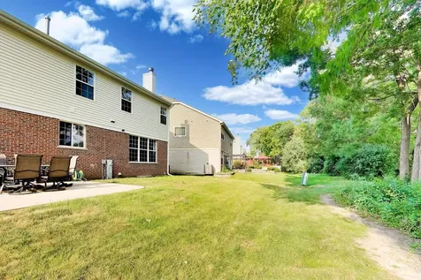 1819 Krowka Drive Des Plaines IL 60018