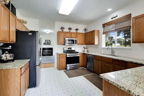 1819 Krowka Drive Des Plaines IL 60018