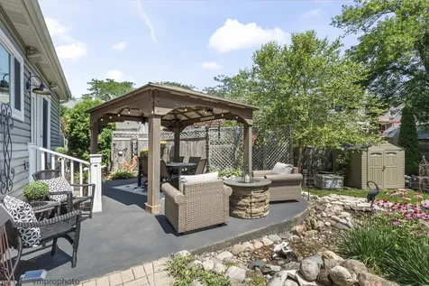 1161 Morning Glory Lane Bartlett IL 60103