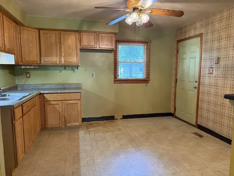 2059 215TH Place Sauk Village IL 60411