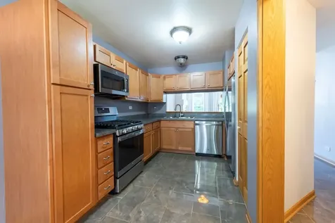 754 Savannah Lane Crystal Lake IL 60014