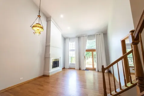 754 Savannah Lane Crystal Lake IL 60014