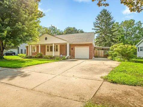 110 South Calvin Park Boulevard Rockford IL 61108
