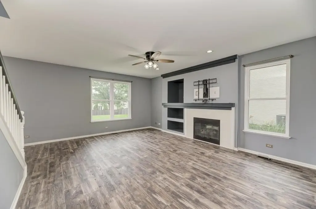 2322 Pagosa Springs Drive Aurora IL 60503