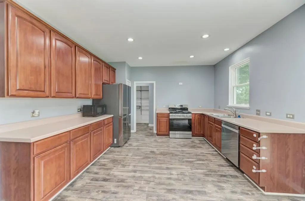 2322 Pagosa Springs Drive Aurora IL 60503