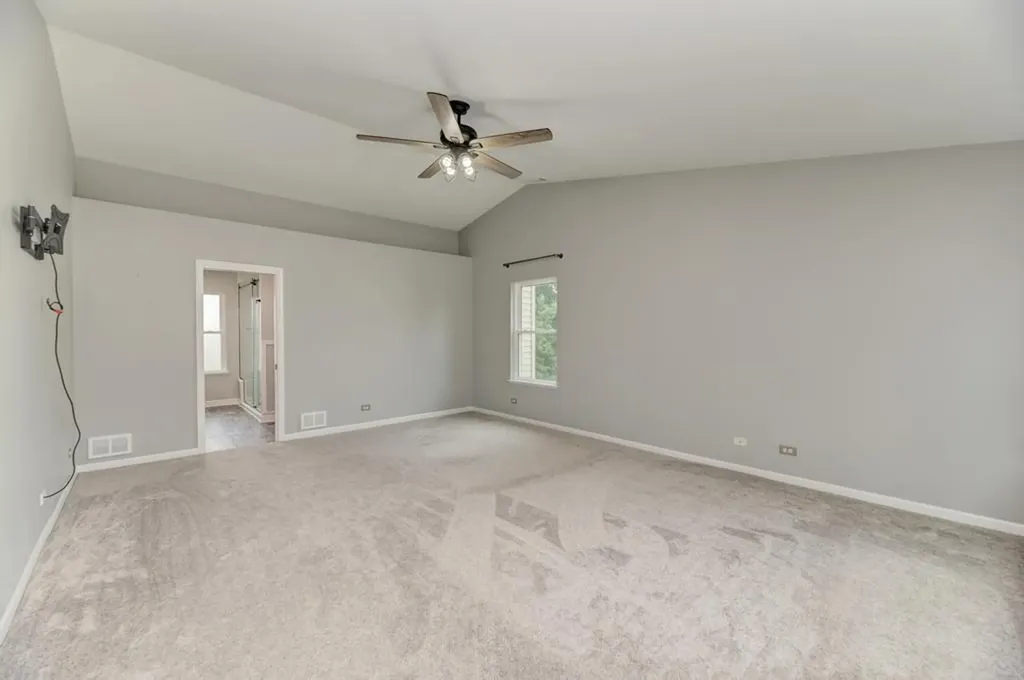 2322 Pagosa Springs Drive Aurora IL 60503