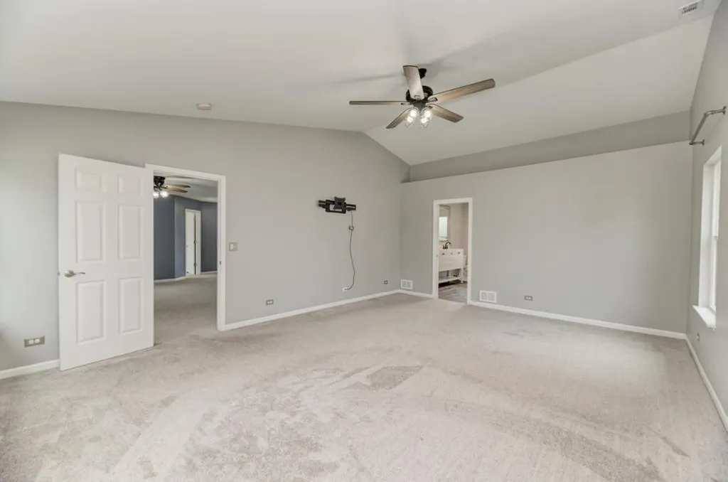 2322 Pagosa Springs Drive Aurora IL 60503