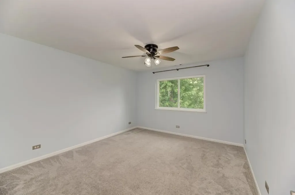 2322 Pagosa Springs Drive Aurora IL 60503
