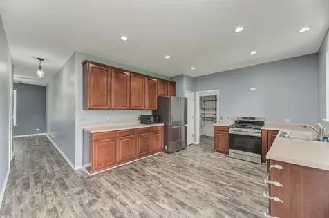 2322 Pagosa Springs Drive Aurora IL 60503