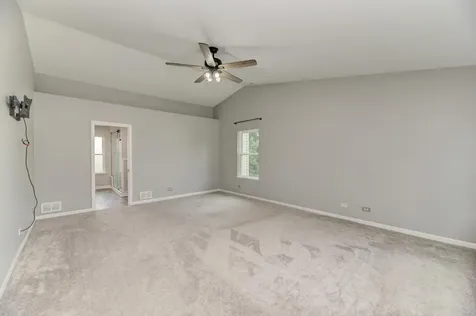 2322 Pagosa Springs Drive Aurora IL 60503