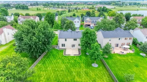 2322 Pagosa Springs Drive Aurora IL 60503