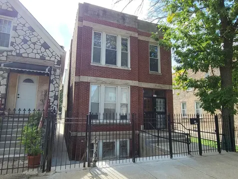 827 West 33rd Place Chicago IL 60608
