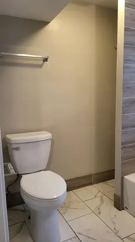 827 West 33rd Place Chicago IL 60608