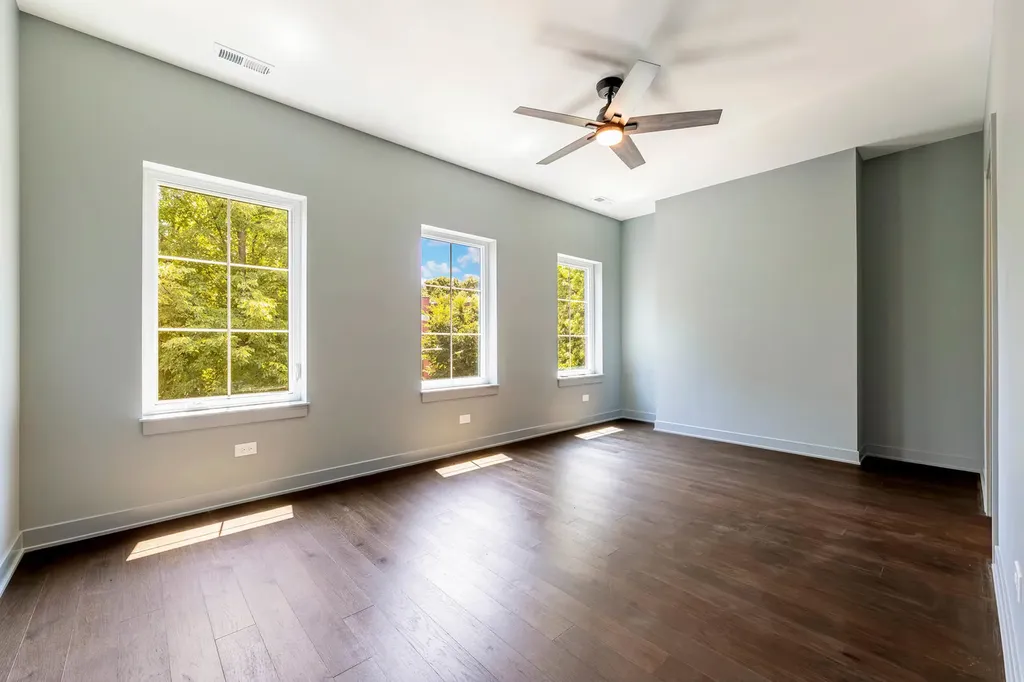 2832 West Wilcox Street Chicago IL 60612