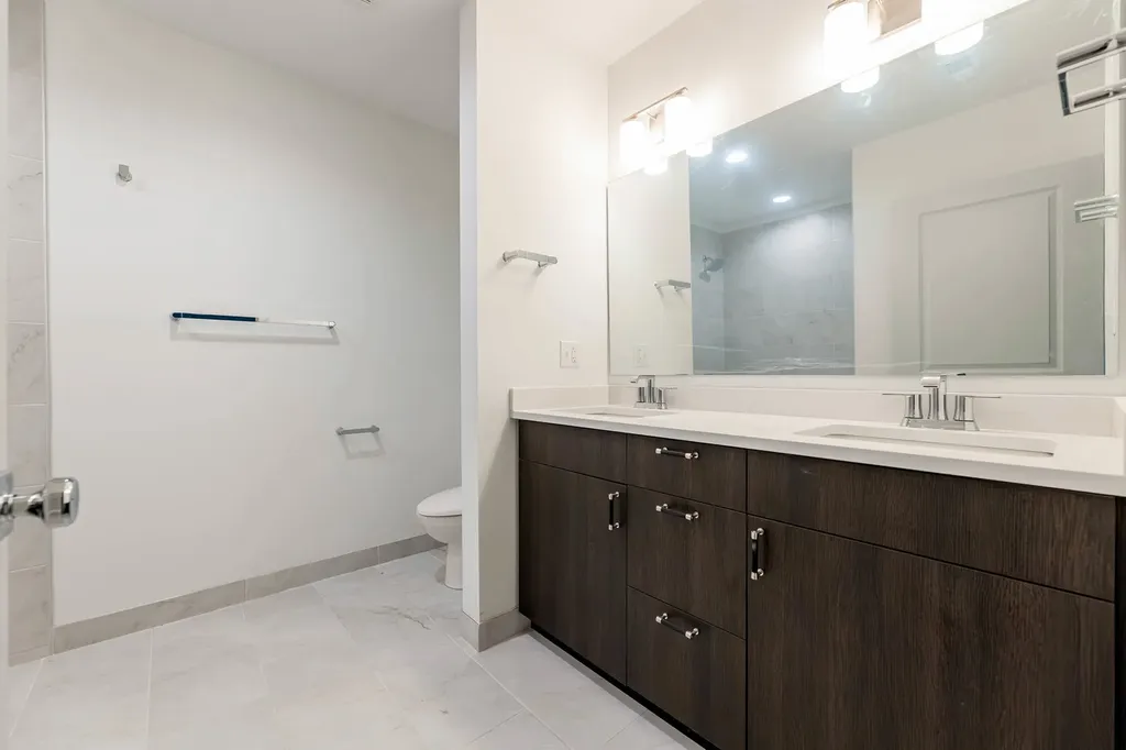 2832 West Wilcox Street Chicago IL 60612