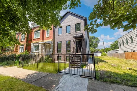2832 West Wilcox Street Chicago IL 60612