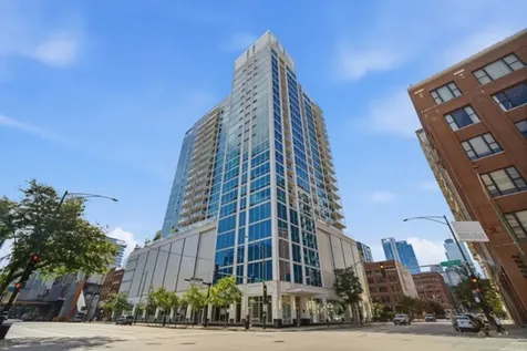 757 North Orleans Street Chicago IL 60654