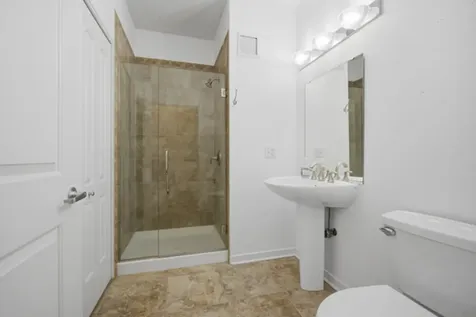 757 North Orleans Street Chicago IL 60654