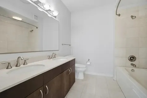 757 North Orleans Street Chicago IL 60654
