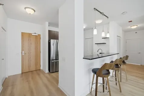 757 North Orleans Street Chicago IL 60654