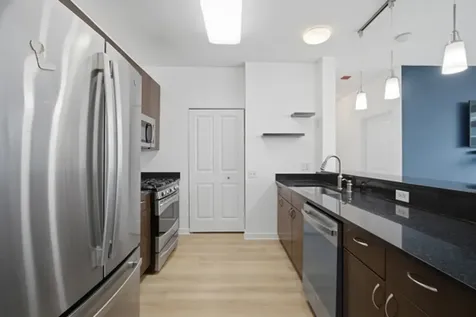 757 North Orleans Street Chicago IL 60654