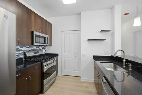 757 North Orleans Street Chicago IL 60654