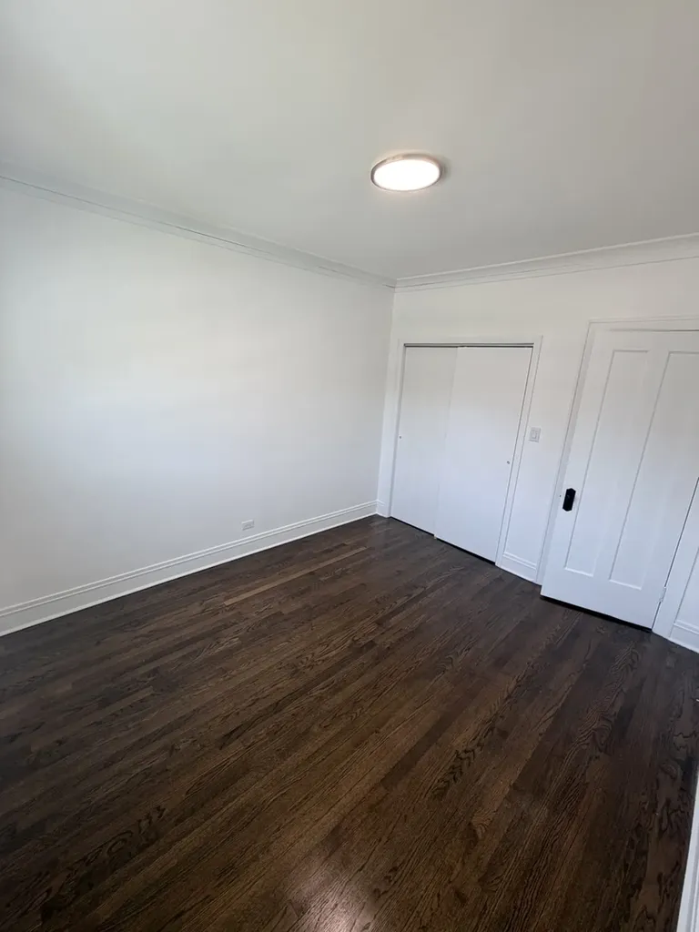 11344 South Parnell Avenue Chicago IL 60628