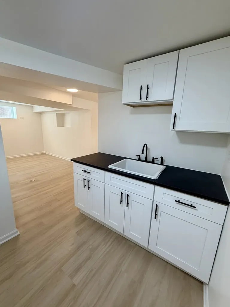 11344 South Parnell Avenue Chicago IL 60628