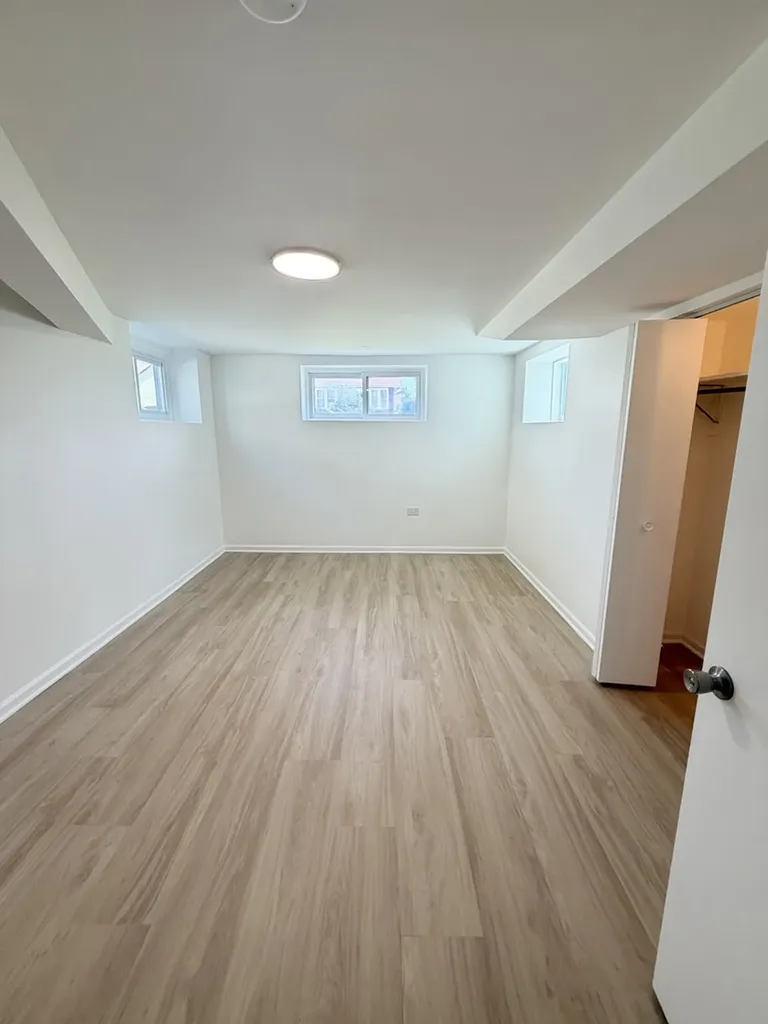 11344 South Parnell Avenue Chicago IL 60628