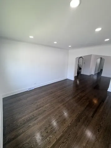 11344 South Parnell Avenue Chicago IL 60628