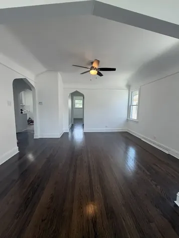 11344 South Parnell Avenue Chicago IL 60628