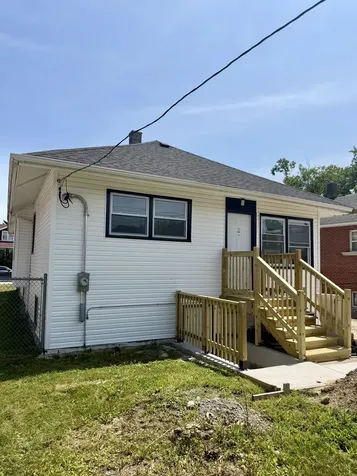11344 South Parnell Avenue Chicago IL 60628